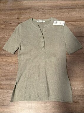 Abercrombie & Fitch Ribbed Henley Top NWT